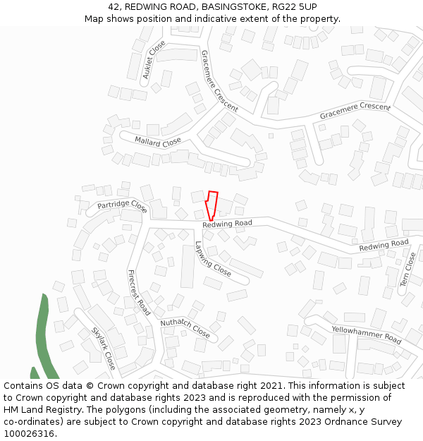 42, REDWING ROAD, BASINGSTOKE, RG22 5UP: Location map and indicative extent of plot