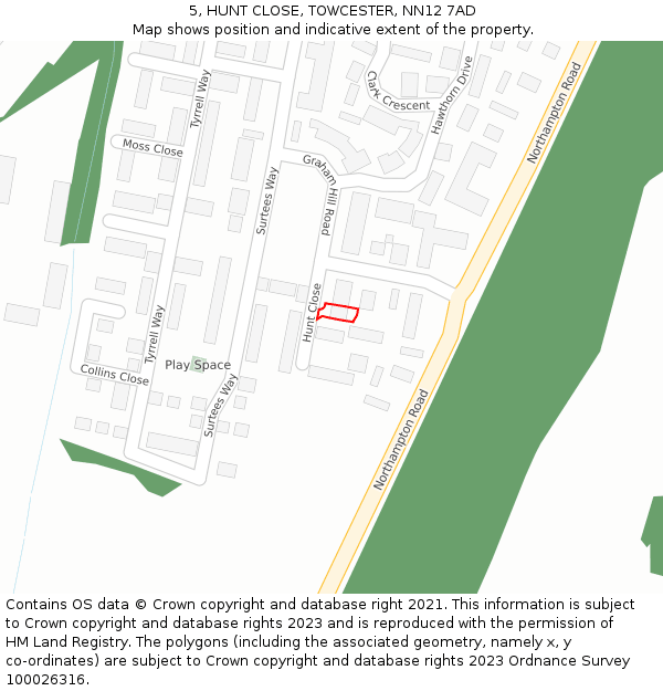 5, HUNT CLOSE, TOWCESTER, NN12 7AD: Location map and indicative extent of plot