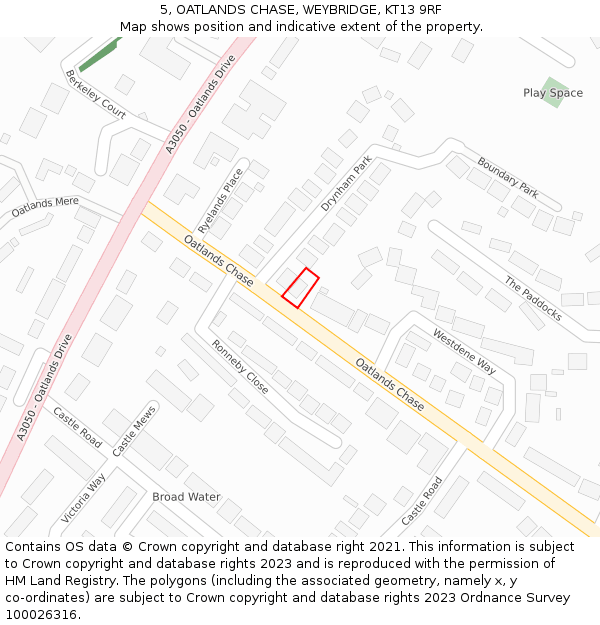 5, OATLANDS CHASE, WEYBRIDGE, KT13 9RF: Location map and indicative extent of plot