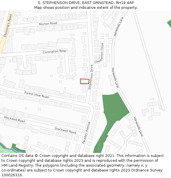 5, STEPHENSON DRIVE, EAST GRINSTEAD, RH19 4AP: Location map and indicative extent of plot