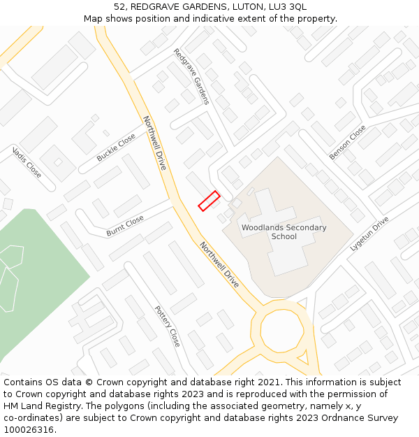 52, REDGRAVE GARDENS, LUTON, LU3 3QL: Location map and indicative extent of plot