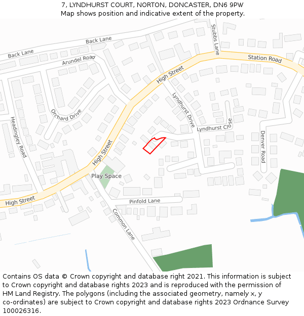 7, LYNDHURST COURT, NORTON, DONCASTER, DN6 9PW: Location map and indicative extent of plot