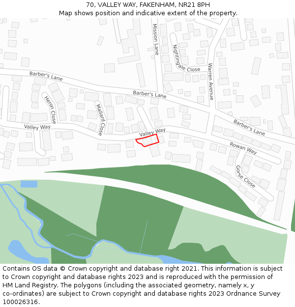 70, VALLEY WAY, FAKENHAM, NR21 8PH: Location map and indicative extent of plot