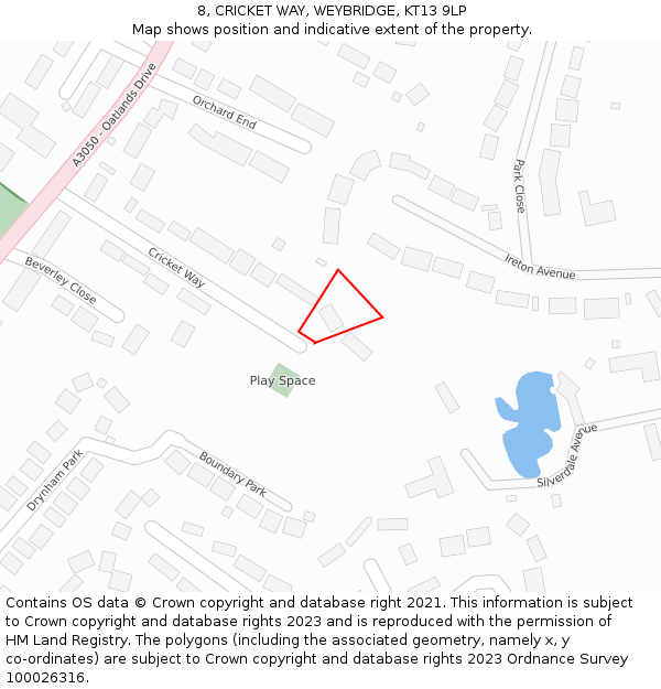 8, CRICKET WAY, WEYBRIDGE, KT13 9LP: Location map and indicative extent of plot