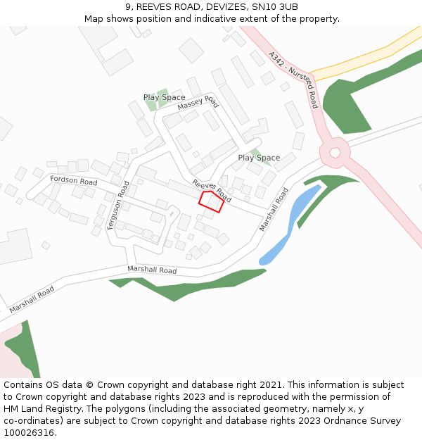 9, REEVES ROAD, DEVIZES, SN10 3UB: Location map and indicative extent of plot