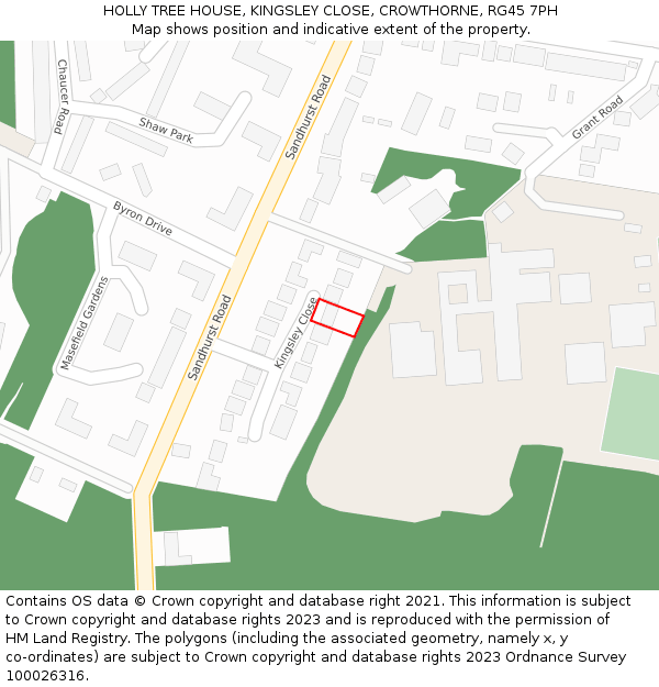 HOLLY TREE HOUSE, KINGSLEY CLOSE, CROWTHORNE, RG45 7PH: Location map and indicative extent of plot