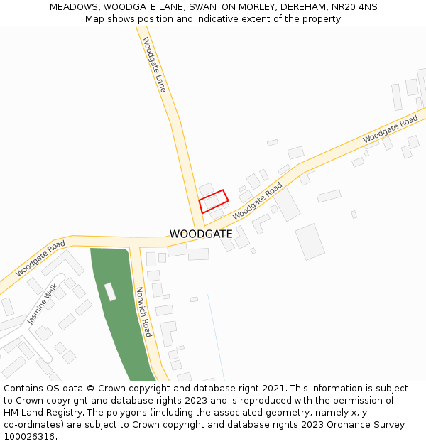 MEADOWS, WOODGATE LANE, SWANTON MORLEY, DEREHAM, NR20 4NS: Location map and indicative extent of plot