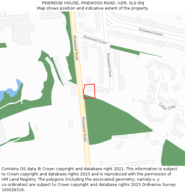 PINERIDGE HOUSE, PINEWOOD ROAD, IVER, SL0 0NJ: Location map and indicative extent of plot