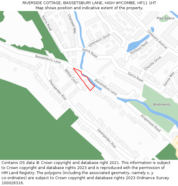 RIVERSIDE COTTAGE, BASSETSBURY LANE, HIGH WYCOMBE, HP11 1HT: Location map and indicative extent of plot