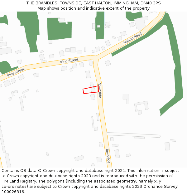 THE BRAMBLES, TOWNSIDE, EAST HALTON, IMMINGHAM, DN40 3PS: Location map and indicative extent of plot