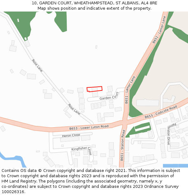 10, GARDEN COURT, WHEATHAMPSTEAD, ST ALBANS, AL4 8RE: Location map and indicative extent of plot