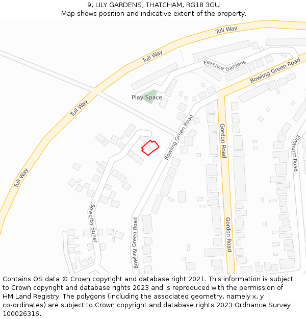 9, LILY GARDENS, THATCHAM, RG18 3GU: Location map and indicative extent of plot