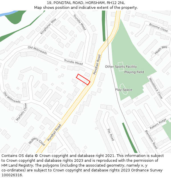 19, PONDTAIL ROAD, HORSHAM, RH12 2NL: Location map and indicative extent of plot