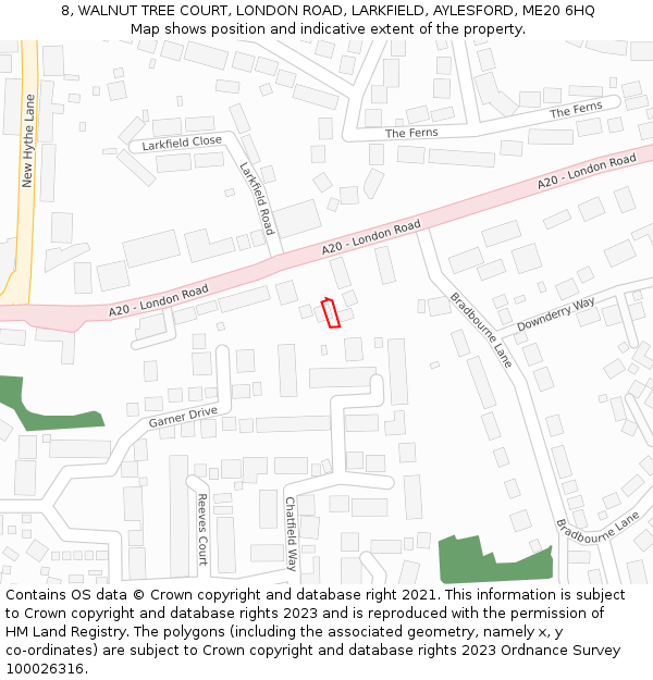 8, WALNUT TREE COURT, LONDON ROAD, LARKFIELD, AYLESFORD, ME20 6HQ: Location map and indicative extent of plot