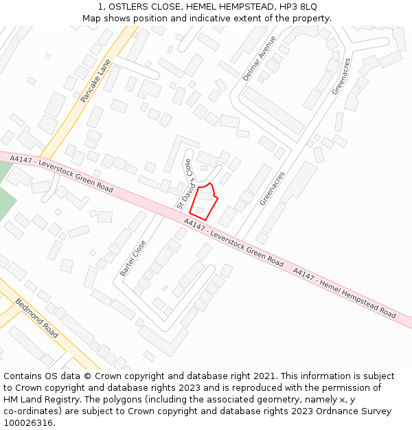 1, OSTLERS CLOSE, HEMEL HEMPSTEAD, HP3 8LQ: Location map and indicative extent of plot