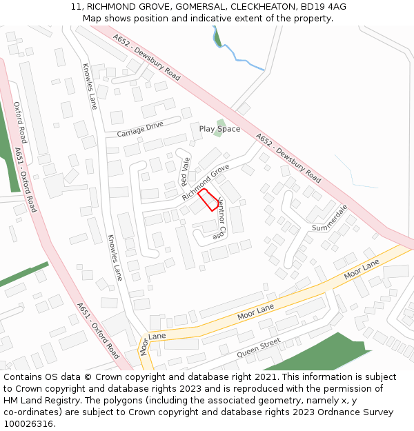 11, RICHMOND GROVE, GOMERSAL, CLECKHEATON, BD19 4AG: Location map and indicative extent of plot