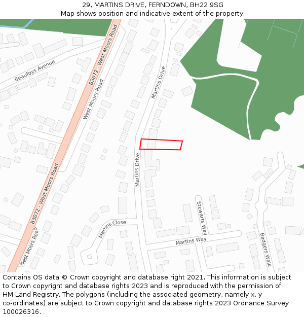 29, MARTINS DRIVE, FERNDOWN, BH22 9SG: Location map and indicative extent of plot