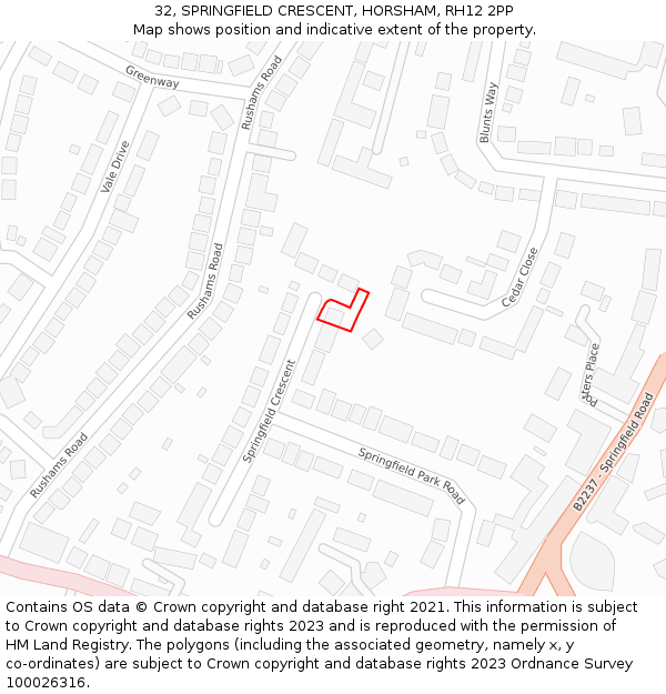 32, SPRINGFIELD CRESCENT, HORSHAM, RH12 2PP: Location map and indicative extent of plot