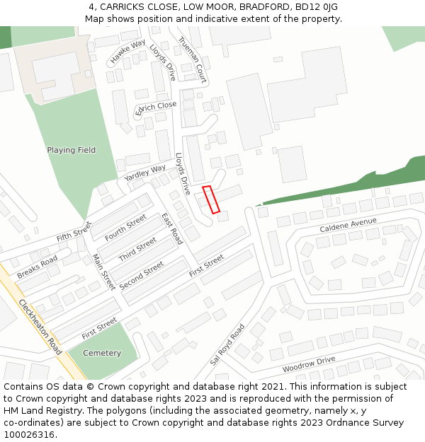 4, CARRICKS CLOSE, LOW MOOR, BRADFORD, BD12 0JG: Location map and indicative extent of plot