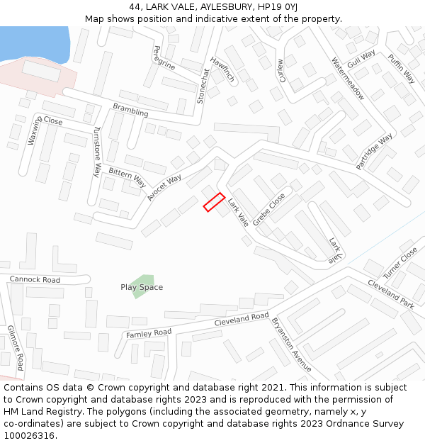 44, LARK VALE, AYLESBURY, HP19 0YJ: Location map and indicative extent of plot