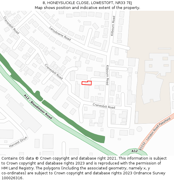 8, HONEYSUCKLE CLOSE, LOWESTOFT, NR33 7EJ: Location map and indicative extent of plot