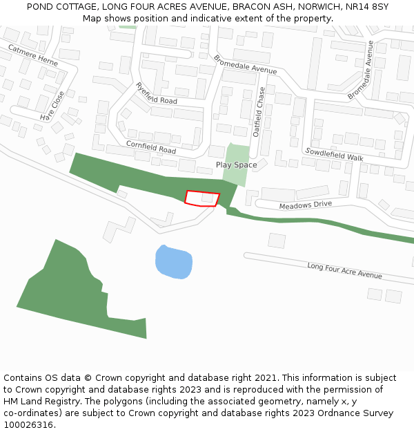 POND COTTAGE, LONG FOUR ACRES AVENUE, BRACON ASH, NORWICH, NR14 8SY: Location map and indicative extent of plot