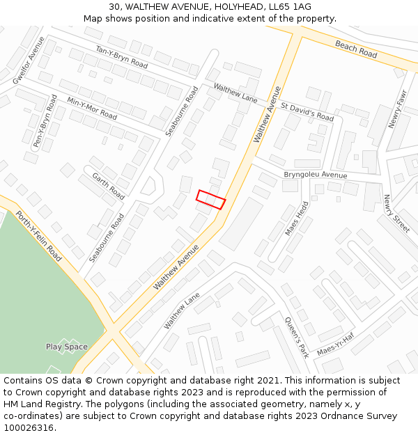 30, WALTHEW AVENUE, HOLYHEAD, LL65 1AG: Location map and indicative extent of plot