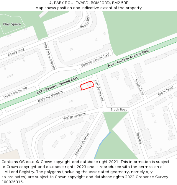 4, PARK BOULEVARD, ROMFORD, RM2 5RB: Location map and indicative extent of plot