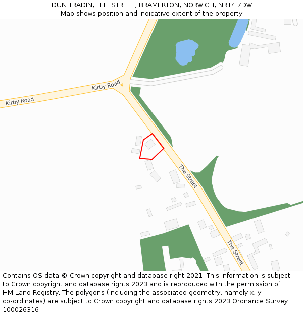 DUN TRADIN, THE STREET, BRAMERTON, NORWICH, NR14 7DW: Location map and indicative extent of plot