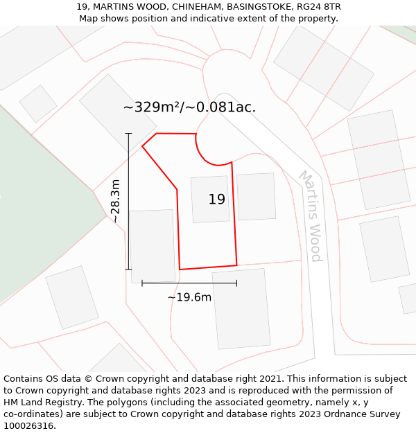 19, MARTINS WOOD, CHINEHAM, BASINGSTOKE, RG24 8TR: Plot and title map