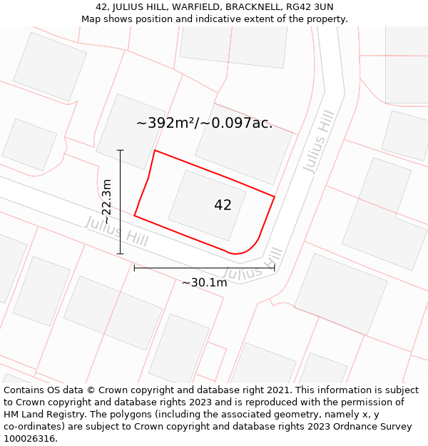 42, JULIUS HILL, WARFIELD, BRACKNELL, RG42 3UN: Plot and title map