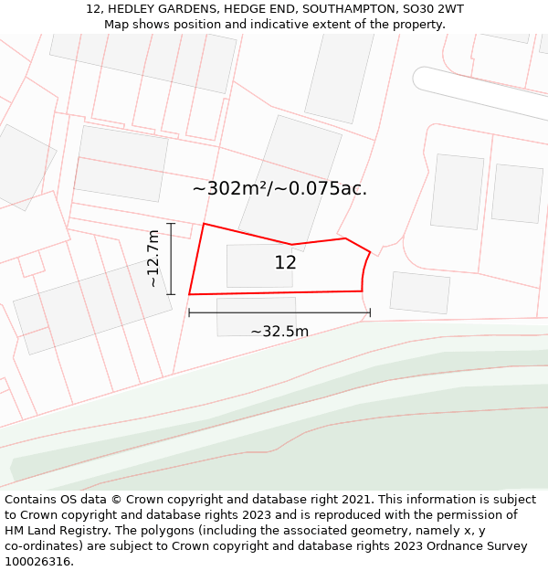 12, HEDLEY GARDENS, HEDGE END, SOUTHAMPTON, SO30 2WT: Plot and title map