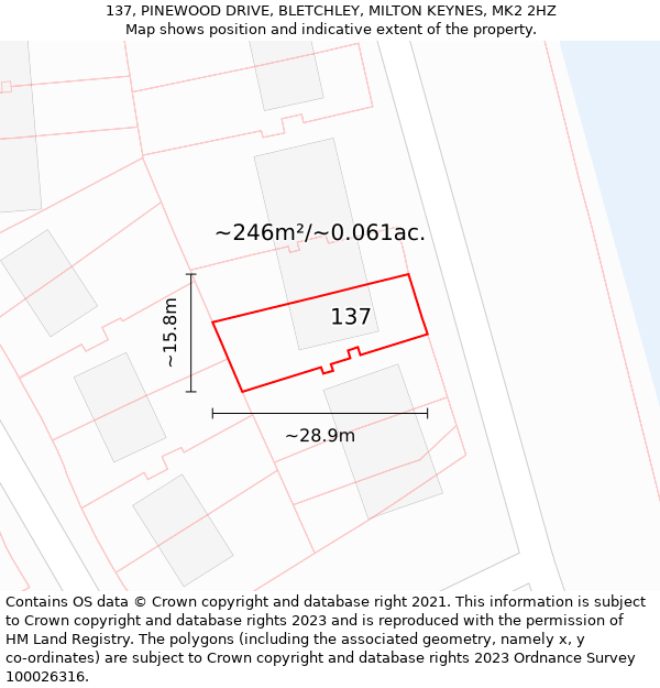 137, PINEWOOD DRIVE, BLETCHLEY, MILTON KEYNES, MK2 2HZ: Plot and title map