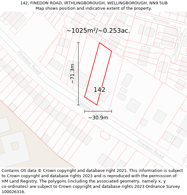 142, FINEDON ROAD, IRTHLINGBOROUGH, WELLINGBOROUGH, NN9 5UB: Plot and title map