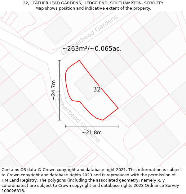 32, LEATHERHEAD GARDENS, HEDGE END, SOUTHAMPTON, SO30 2TY: Plot and title map