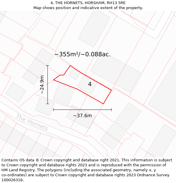 4, THE HORNETS, HORSHAM, RH13 5RE: Plot and title map