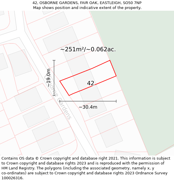 42, OSBORNE GARDENS, FAIR OAK, EASTLEIGH, SO50 7NP: Plot and title map