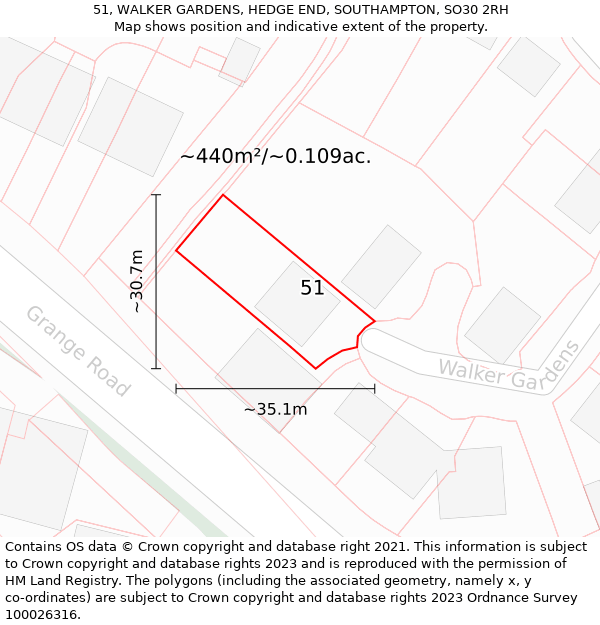 51, WALKER GARDENS, HEDGE END, SOUTHAMPTON, SO30 2RH: Plot and title map