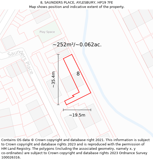 8, SAUNDERS PLACE, AYLESBURY, HP19 7FE: Plot and title map