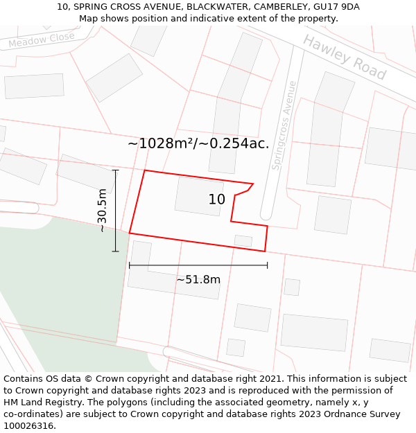 10, SPRING CROSS AVENUE, BLACKWATER, CAMBERLEY, GU17 9DA: Plot and title map