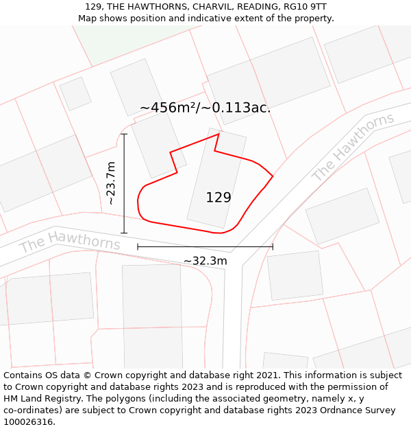 129, THE HAWTHORNS, CHARVIL, READING, RG10 9TT: Plot and title map