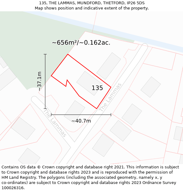 135, THE LAMMAS, MUNDFORD, THETFORD, IP26 5DS: Plot and title map