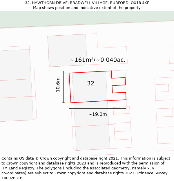 32, HAWTHORN DRIVE, BRADWELL VILLAGE, BURFORD, OX18 4XF: Plot and title map