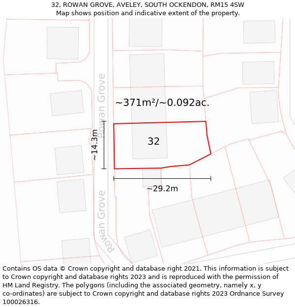 32, ROWAN GROVE, AVELEY, SOUTH OCKENDON, RM15 4SW: Plot and title map