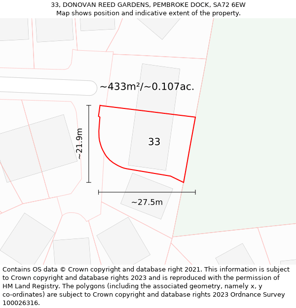 33, DONOVAN REED GARDENS, PEMBROKE DOCK, SA72 6EW: Plot and title map