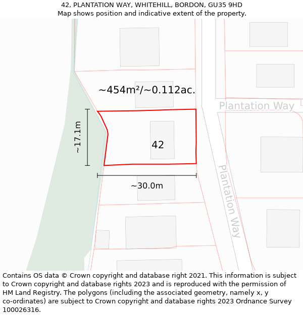 42, PLANTATION WAY, WHITEHILL, BORDON, GU35 9HD: Plot and title map