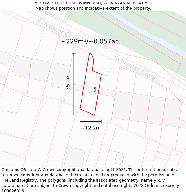 5, SYLVESTER CLOSE, WINNERSH, WOKINGHAM, RG41 5LL: Plot and title map