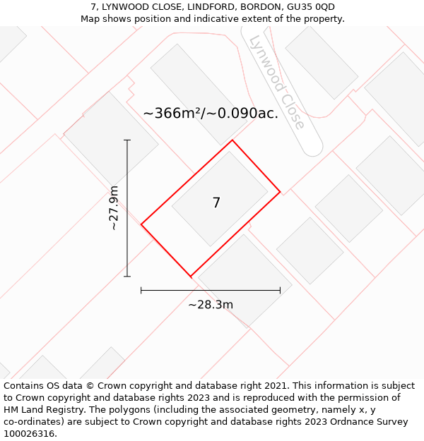 7, LYNWOOD CLOSE, LINDFORD, BORDON, GU35 0QD: Plot and title map