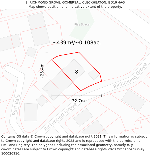 8, RICHMOND GROVE, GOMERSAL, CLECKHEATON, BD19 4AG: Plot and title map