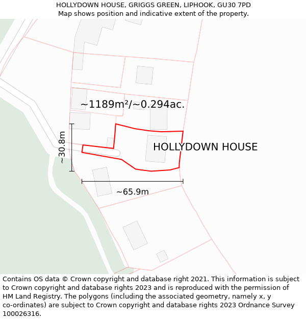 HOLLYDOWN HOUSE, GRIGGS GREEN, LIPHOOK, GU30 7PD: Plot and title map